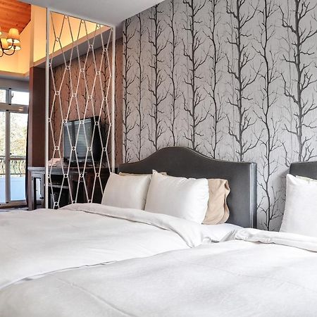 Look Bed And Breakfast Yuchi Esterno foto
