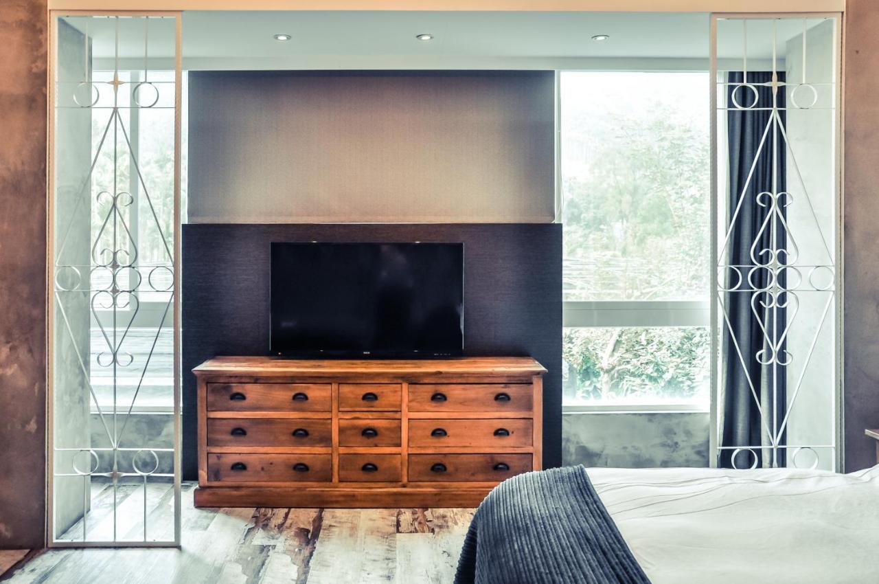 Look Bed And Breakfast Yuchi Esterno foto